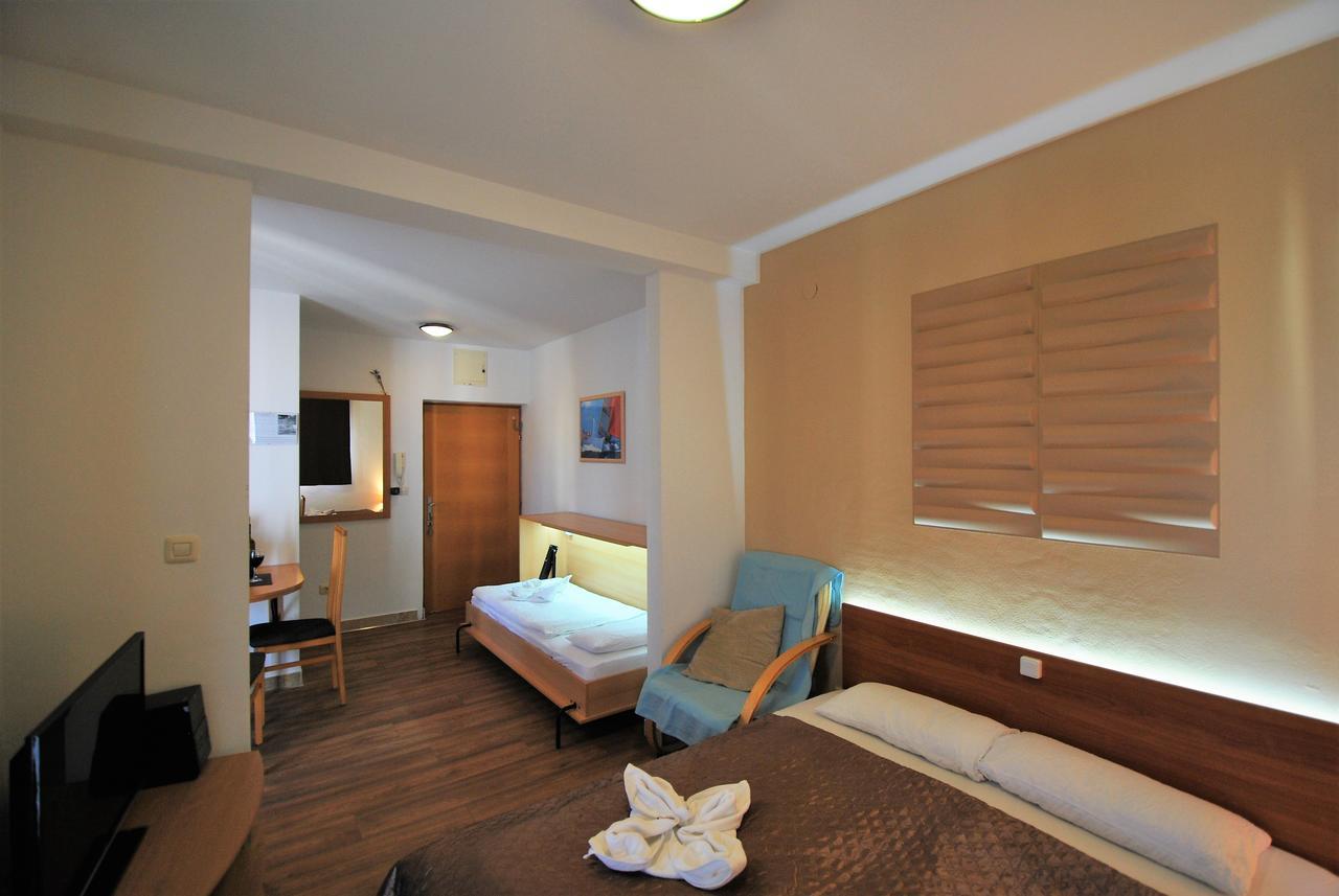 Nautica Apartments Betina  Exterior photo